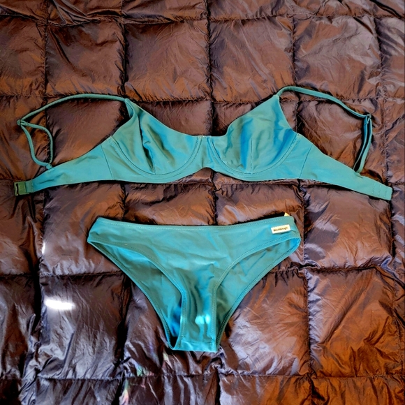 NWOT Blackbough swim bikini - Picture 2 of 4